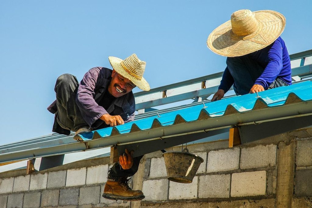 Professionele dakwerker in Wijchen voert dakonderhoud en reparaties uit aan huizen en bedrijfspanden
